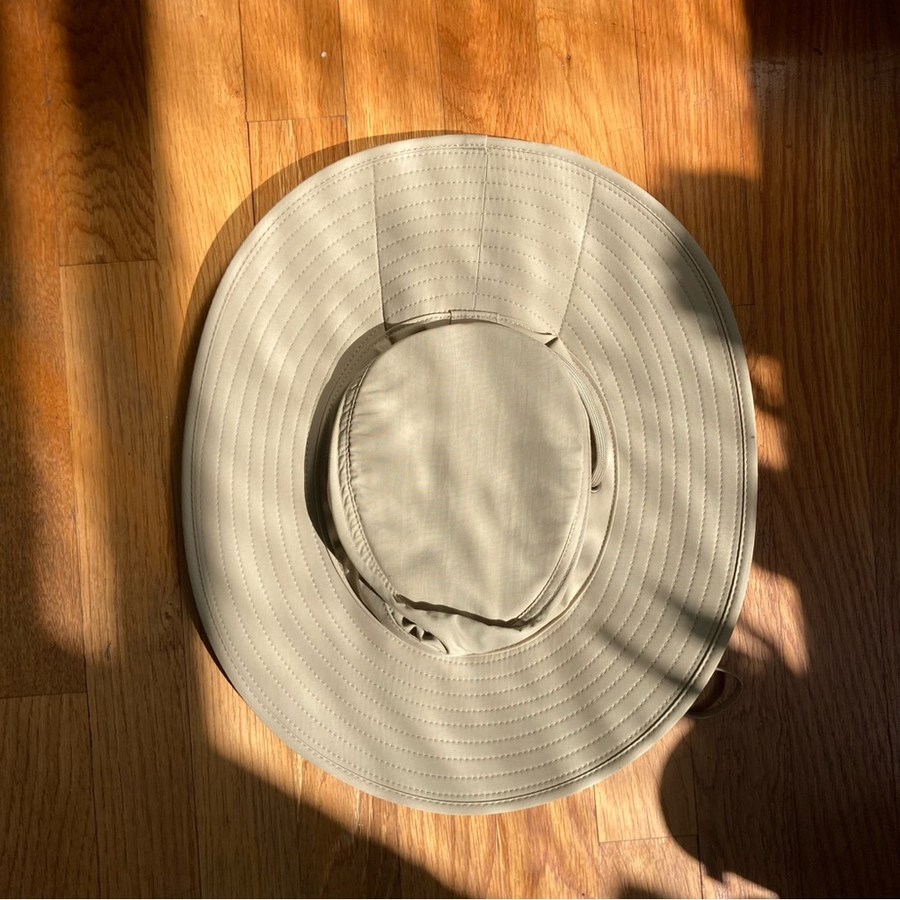 REI Sahara sun hat with cape